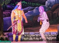 Preserving Khmer “Du ke” musical theater